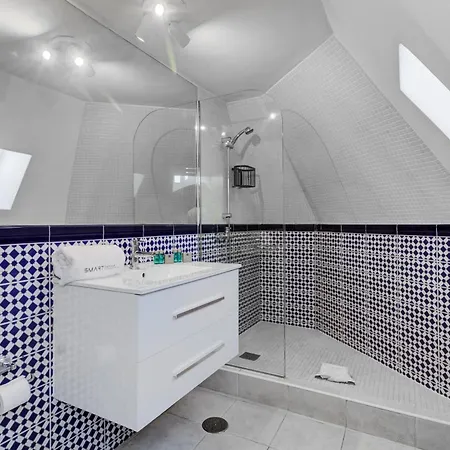 דירה White Paradise אדחה